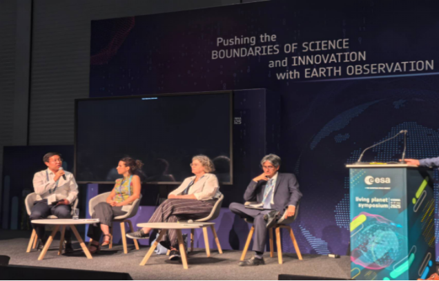 Wu Wenbin attends European Space Agency High-Level Forum